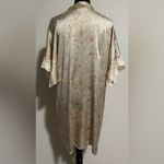 EUC Christine Vancouver 100% Silk Cream & Pink Floral Robe size P/S Photo 5