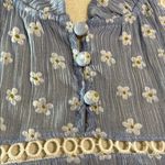 ZARA Blue and White Casual 3 Button and Lace Shirt with Daisy Print Photo 7