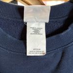 Hard Rock Cafe  Philadelphia Embroidered Navy Blue Sweatshirt Size Medium Photo 5