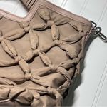 Moda Luxe Tan Tote with Textured Design and Integrated Handle Woven Handbag Photo 2