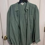 Wonderly Green Button Up Photo 0