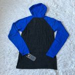 J. America  NCAA Kansas Women’s free style hooded slub tee Size Small Photo 13