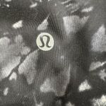 Lululemon Rise and Flow Pant (Full-On Luxtreme) Dusk Dye White Black Size 4 Photo 13