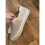 Bella Vita Wrenley Athletic Shoes Women's 10 M Beige Slip On Low Top Sneaker S22 Photo 3