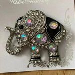 🆕Lucky Elephant Brooch with Lots of Bling🆕 Silver Photo 1