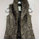 Altar'd State Altar’d State Brown Faux Fur Vest Photo 0