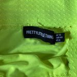 Pretty Little Thing Bathing Suit Top Photo 2