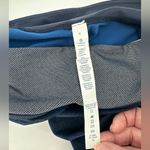 Lululemon  Mixed Lot Of 2 Cropped Leggings Black Sz 4 Blue And Purple‎ Photo 6