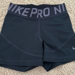 Nike Pros Photo 0