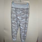 Athleta  Women’s Tan Camo Balance Printed Jogger. Size Sm‎ Photo 3