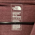 The North Face  women’s It’s Lit long sleeve tee shirt size xlarge . Photo 2