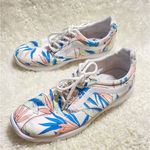 Vans Ultra Cush tropical Print Skater Sneakers Size 7 Photo 1