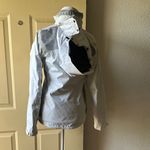 The North Face  Women's White and Gray Outdoor Jacket Photo 3