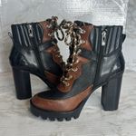 Antonio Melani Penn Leather and Fabric Ankle Boots Chunky Lug Sole heel SZ 8.5M Photo 8