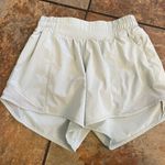 Lululemon Hottie Hot Shorts Photo 1