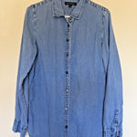 Banana Republic  Blue Chambray Casual Coast Button Front Shirt Womens Medium Tall Photo 0