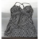 Liz Lange  maternity‎ Swim Top - size L Photo 0