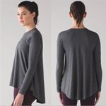 Lululemon long sleeve Photo 2