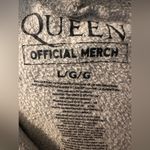 American Eagle  Queen Graphic Cropped LS Hooded Sweatshirt Photo 4