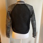 Fabletics  black & white jacket XS #34 Photo 2