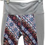 Athleta Nomad Salutation Mesh Capri Grey Size XS Photo 3