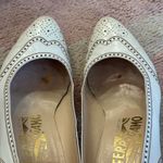 Salvatore Ferragamo Vintage 80s Romanica White Calf Leather Brogue Pumps Preppy Photo 4