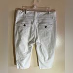 Lee  Platinum Label White Comfort Slimming Capri Jeans Women's Size 8 medium Photo 5