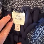 Knox Rose  Shorts size large  Photo 2