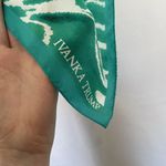 Ivanka Trump Green Abstract Pattern Silk Scarf women's square scarf headscarf Photo 2