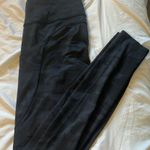 Lululemon Camo  Leggings Photo 0