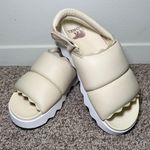 Sorel  Women's Viibe Slingback Slip-Ons
Size 9
Honey White/Sea Salt Photo 0