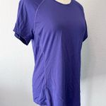 Old Navy Active Women’s Semi-Fitted Purple Short Sleeve Active Shirt Medium NWT Photo 3