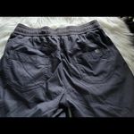 L.L.Bean  Ladies Hiking Shorts size Small Photo 2
