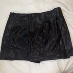 Amanda Uprichard  Coralynn Skort‎ in Black Size Small Photo 6