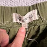 Madewell Pull-On Shorts in Khaki Olive Green Size XSmall Cotton Blend Pockets Photo 6