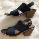 Euro soft Sandal Size 9 Medium Block Heels Black Photo 1