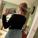 SO Black long sleeve v neck top Photo 1