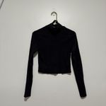 Reformation  Davy Cropped Ribbed Turtleneck Tee in Black Size Large Photo 1