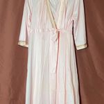 VINTAGE NEAPOLITAN TRIM PINK SLIP & ROBE SET Photo 0