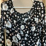 Lee FINAL MARKDOWN  Floral Top 1X Photo 4