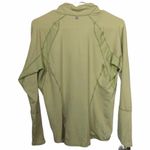 Nike  dri fit half zip light green top. Photo 2