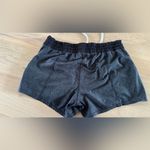 Vuori Clementine Short MEASUREMENTS . FLAWED Photo 7