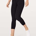 Lululemon Wunder Under cropped Capri leggings size 6 crop Photo 0