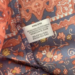 Violet+Claire  Buttoned Blouse w Printed Design size M Photo 5