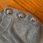 White House | Black Market Button-Shoulder Knit Top – Size S – Gray Photo 4