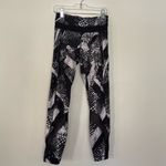 Lululemon leggings with pockets, mesh and cool pattern Photo 6