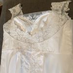 Women’s White Sleeveless Wedding Gown Zip Up with Sparkle Waist Size 3X NWOT White Photo 9