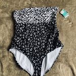 Oasis Outdoor Womens Animal One Piece Swimsuit Photo 3