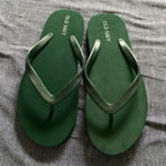 Old Navy Green  rubber flip flops  Photo 0