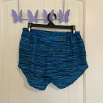 Nike NWOT |  women’s blue print running active shorts —‎ small Photo 3